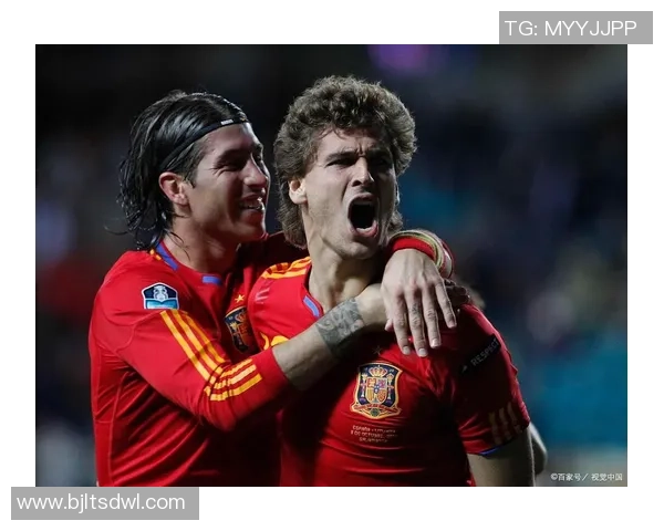 U21西班牙队与塞尔维亚队激战正酣争夺欧洲青年足球冠军荣耀