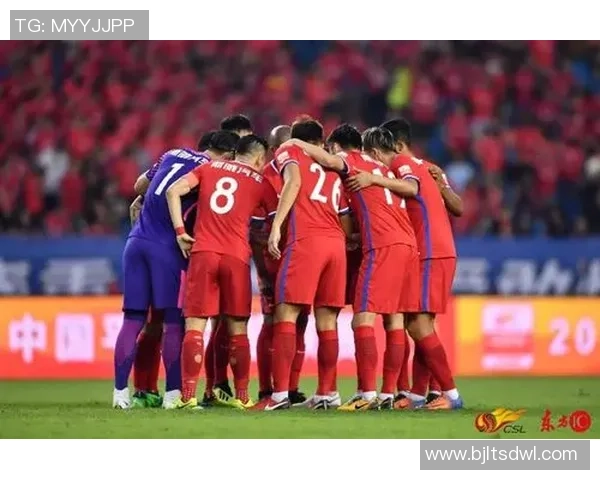 中超精彩对决河南建业迎战重庆力帆期待球迷共同见证激烈较量 中超精彩对决河南建业迎战重庆力帆期待球迷共同见证激烈较量