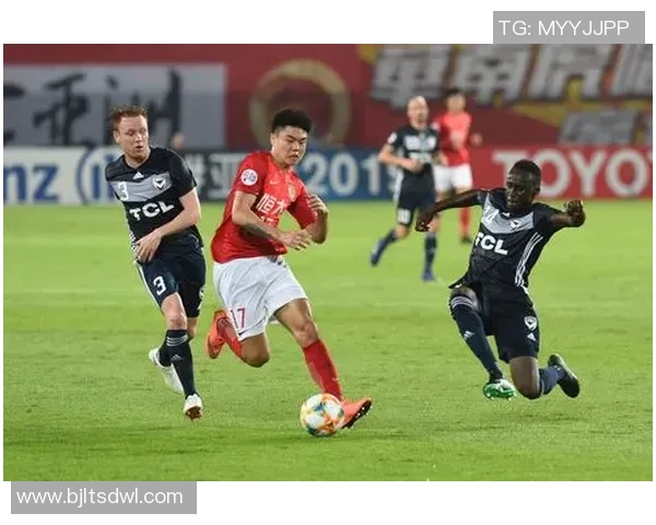 亚冠激战墨尔本胜利迎战首尔FC争夺小组出线权的关键之战