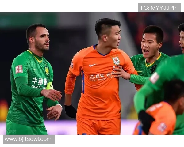 巴伦西亚与马德里激战正酣比分揭晓引发球迷热议 巴伦西亚与马德里激战正酣比分揭晓引发球迷热议