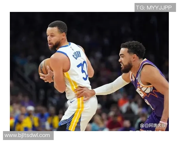 库里在勇士与太阳对决中的精彩表现集锦回顾