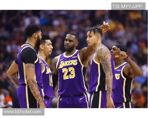 湖人对火箭精彩对决回顾央视直播全程回放分析与精彩瞬间分享