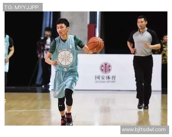 街球教授与赵强的巅峰对决谁将成为街头篮球的新王者